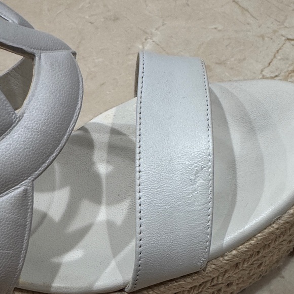 Hermes White Women's Sandals - Picture 8 of 12